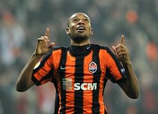 Fernandinho to move to Manchester in January