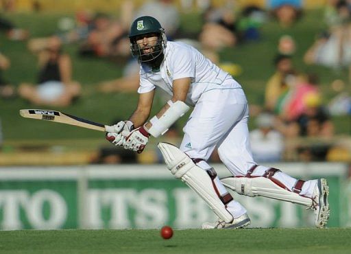 Amla (pictured) and skipper Smith shared in a thrilling 178-run stand for the second wicket