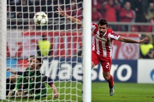 Arsenal let slip a 1-0 lead to lose 2-1 away at Olympiakos