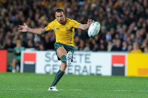 Quade Cooper has re-signed with the Wallabies through to the end of 2014