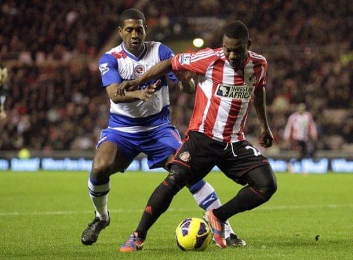 Sunderland rout Reading to aid under-fire O'Neill
