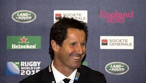 Wallaby coach Deans gets backing for Lions tour