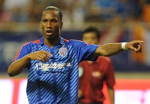 Didier Drogb aplaying  for Shanghai Shenhua FC in Shanghai Hongkou Stadium, August 4, 2012