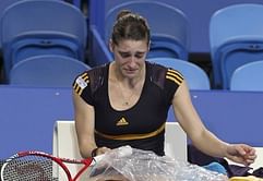 Petkovic suffers knee injury at Hopman Cup