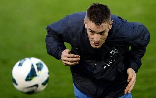 Mathieu Debuchy takes part in a training session at Clairefontaine-en-Yvelines on October 8, 2012