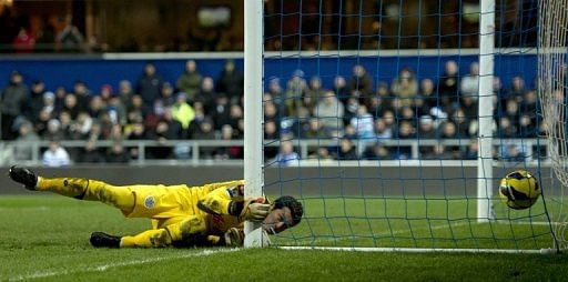 QPR goalkeeper Julio Cesar watches as the ball hits the back of the net for Liverpool&#039;s third goal on December 30, 2012