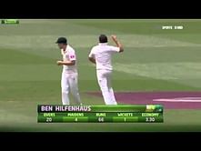 Video: Umpire Aleem Dar shows his extraordinary catching skills