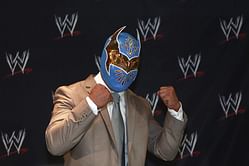 Sin Cara dumps all rumours about leaving