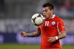 Arsenal make bid for Chilean striker