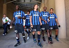 Ibrahimovic : Balotelli key to Manchester City title hopes