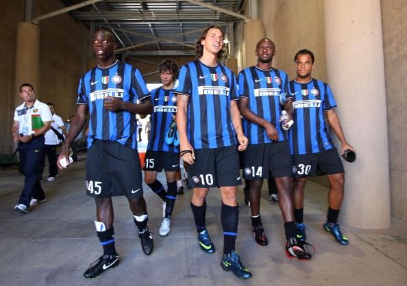 Ibrahimovic : Balotelli key to Manchester City title hopes