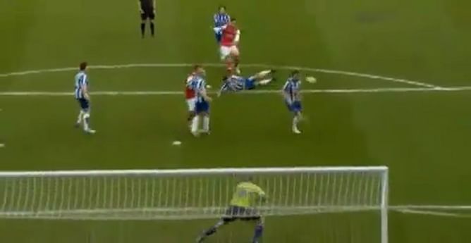 Highlights: Brighton & Hove Albion 2-3 Arsenal