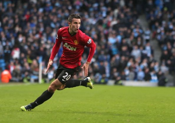 A Tale Of Two Strikers: Robin Van Persie vs Luis Suarez
