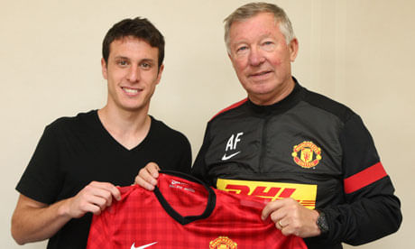 Henriquez completes loan move to Wigan