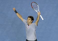 Federer gets past Jo-Wilfried Tsonga. Just about.