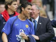 Cristiano Ronaldo (L) of Manchester Unit