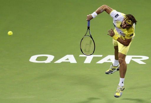 Ferrer avoids falling into hole at Qatar Open
