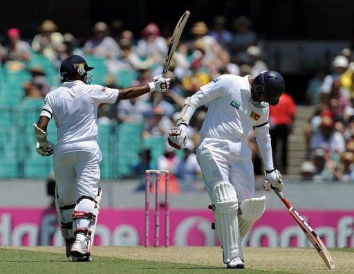 Jayawardene half-century boosts Sri Lanka