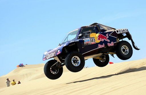 Sainz claims Dakar Rally opener