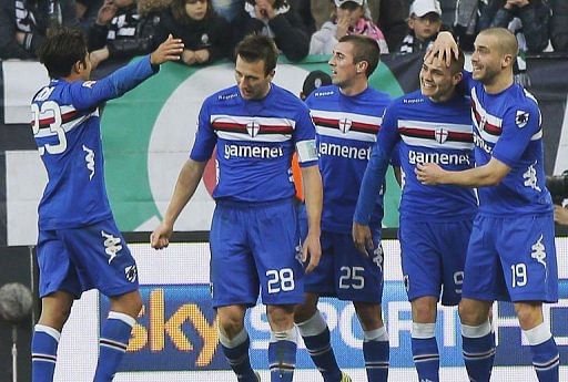 Sampdoria&#039;s Mauro Icardi (2nd R) celebrates with teammates after scoring in Turin, on January 6, 2013