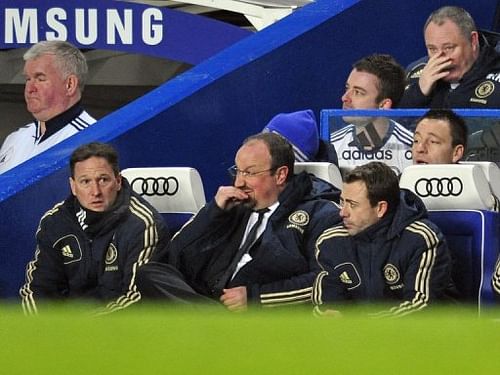 Rafael Benitez (C) cuts a frustrated figure during his side's home draw with Southampton on January 16, 2013