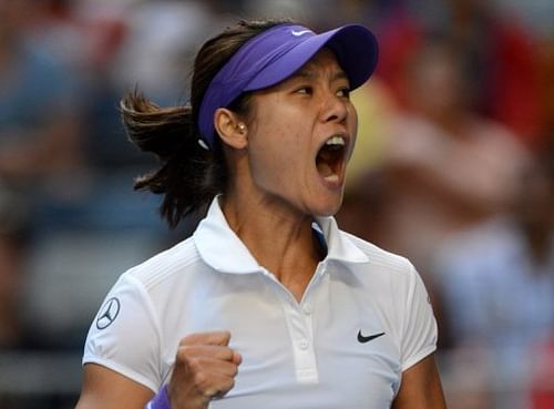 Li Na celebrates winning a point against Julia Goerges at the Australian Open in Melbourne on January 20, 2013