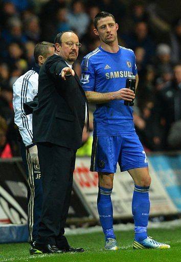 Chelsea's interim manager Rafael Benitez (L) talks to defender Gary Cahill during the League Cup on January 23, 2013 Chelsea's interim manager Rafael Benitez (L) talks to defender Gary Cahill during the League Cup on January 23, 2013