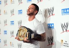 Should CM Punk lose his WWE title at Royal Rumble?