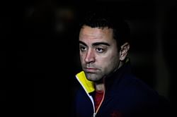 Xavi Hernandez to stay with Barca though June 2016