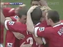Video: Rooney scores a stunner