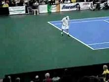 Video: Andy Roddick imitates Rafael Nadal