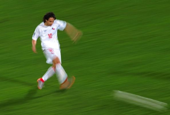 Chile midfielder Valdivia out of Libertadores opener