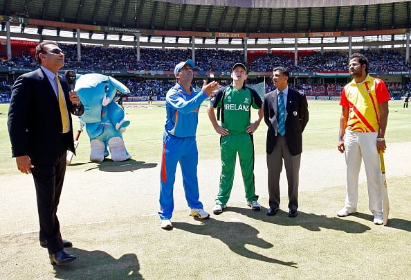 Cricket Commentators: The Top Five