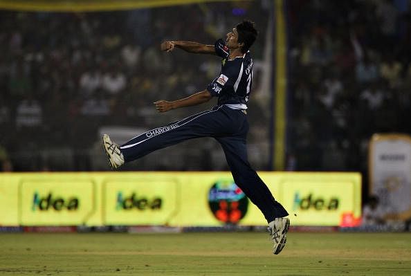 Top 5 T20 bowlers who faded away from limelight