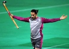 Interview with Imran Warsi: "In the subcontinent, we're not given the freedom to play on the field"