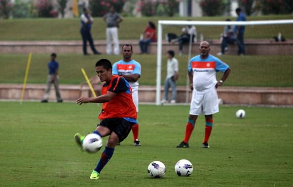 Indian Football Team Practice For Nehru Cup