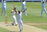 1st Test: South Africa v Pakistan - Day 2