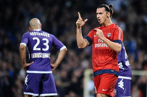 Video: PSG coach puts forward case for defence after injuries ahead of Toulouse match