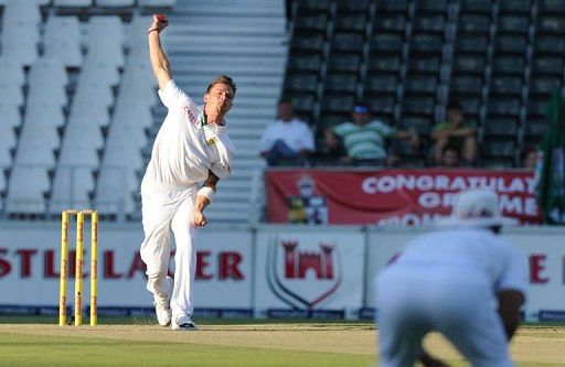 Dale Steyn bowls on day one of the first Test match between South Africa and Pakistan on February 1, 2013