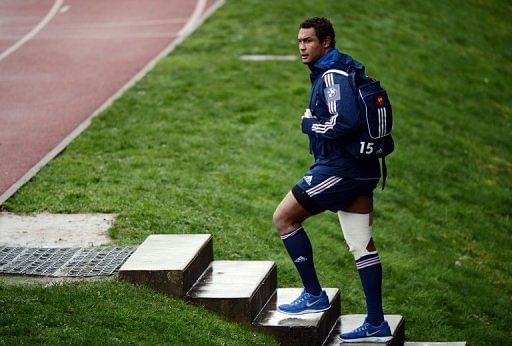 Thierry Dusautoir arrives for a training session on February 1, 2013 in Marcoussis