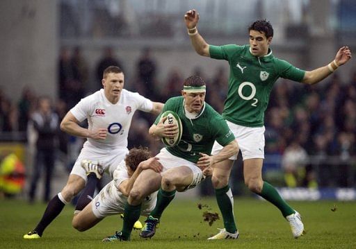 Ireland&#039;s Brian O&#039;Driscoll is tackled during the Six Nations match with England in Dublin, February 10, 2013