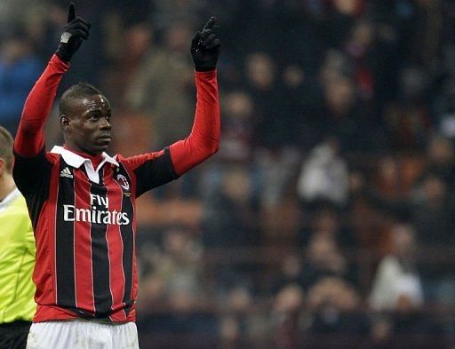 Balotelli winner for Milan over Parma