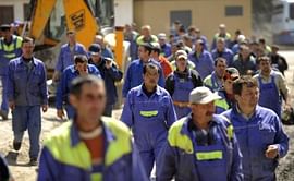 Dreams fade for unpaid Sochi Olympic workers