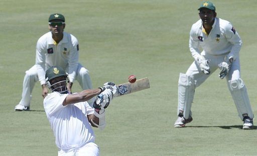 AB de Villiers plays a shot during the second day of the third Test against Pakistan in Centurion on February 23, 2013
