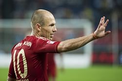 Robben replaces Huntelaar in Dutch squad