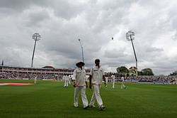 Sachin and Dravid - A comparison of two legends