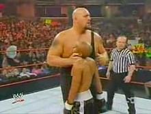 Video: Top 25 Best WWE finisher moves