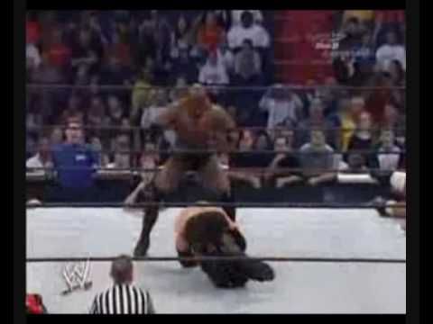 Video: Top 10 strongest wrestlers in the WWE