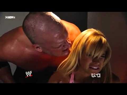 Video: Kane torments Kelly Kelly