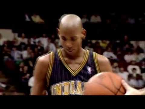 Video: Kevin Garnett blocks dead shots after the whistle